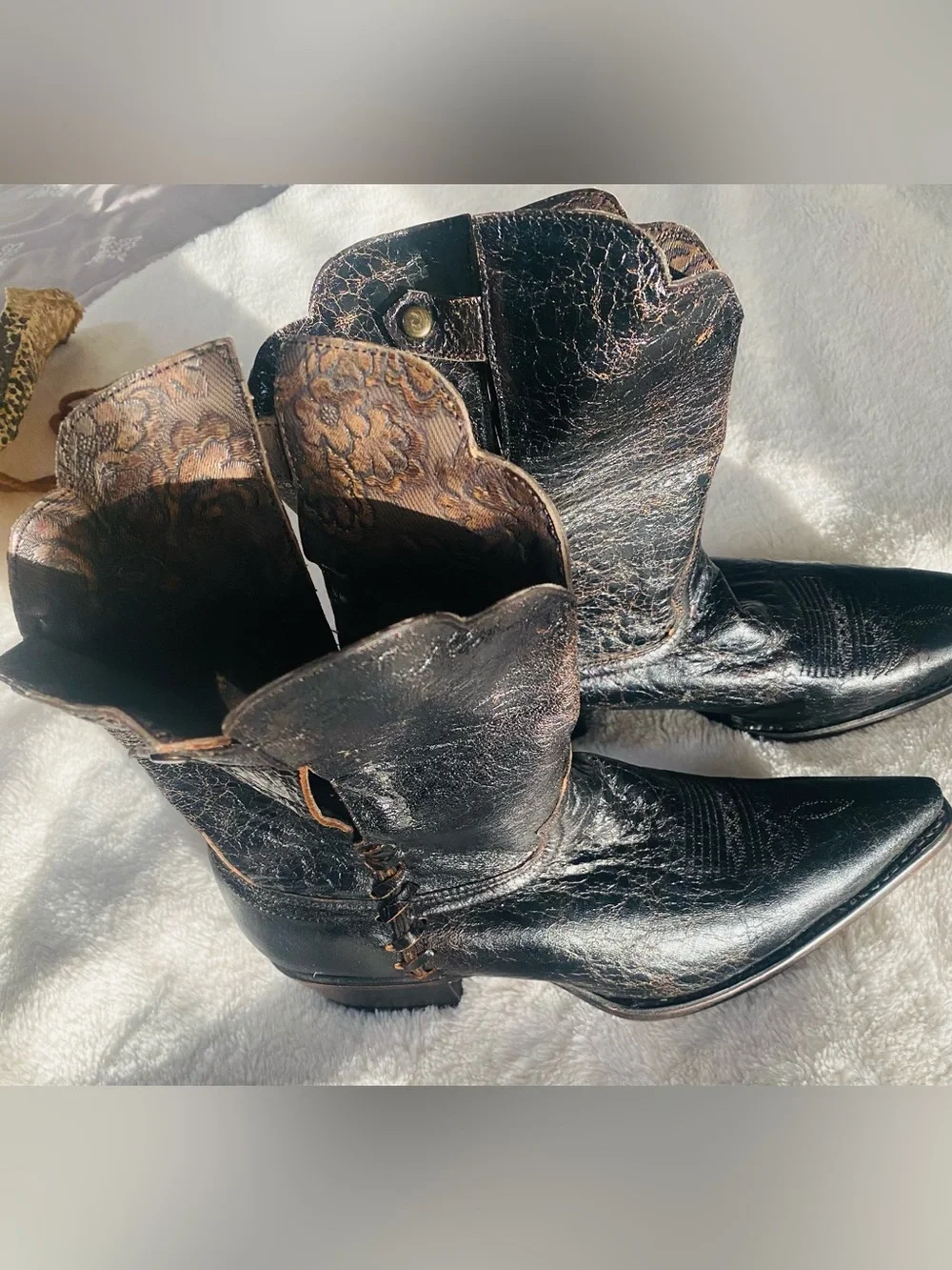 Sonora black ankle